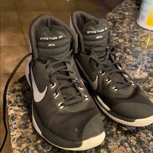 Black Nike Basketball Shoes